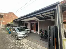 RUMAH MEWAH PANDA PALEBON PEDURUNGAN MAJAPAHIT