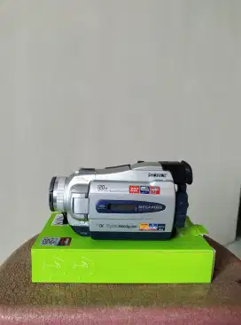 SONY - DCR TRV27E MiniDV Handycam
