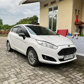 Ford Fiesta S Matic 2013