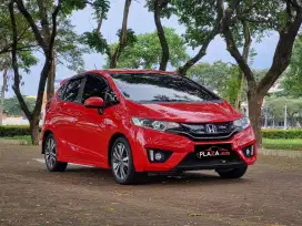 Honda Jazz 2016
RS 1.5 Automatic Dp 14 juta km rendah mobil murah