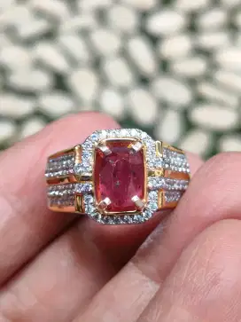 Batu natural Ruby kristal no heat