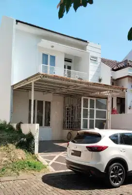 Rumah 2 Lantai Di Graha Taman Bunga Bsb city