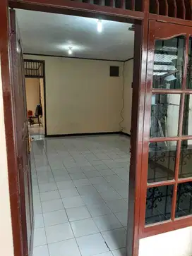 Dijual Rumah Cantik di Pondok Gede Timur