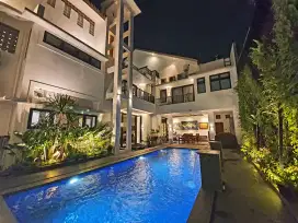 Rumah Mewah di Kemang