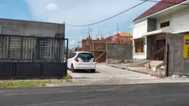 Tanah Kavling Dalam Perumahan Cluster Sumber Selatan Kantor KPU Solo