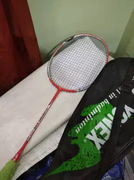 Raket Yonex Nano