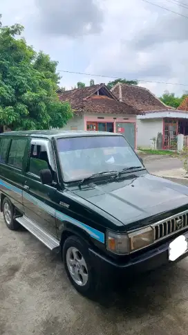 Toyota Kijang Grand Extra 1992