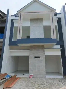 RUMAH 2 LANTAI NEGO SAMPAI DEAL