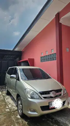 Kijang Innova type E 2006
