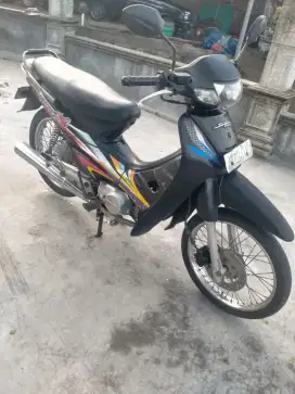 Supra x 2005st mesin bagus siap pakai irit