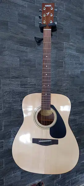 Gitar Folk Yamaha F 310