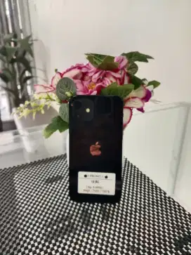 Iphone 12 64GB beacukai fullset mulus fungsional on semua