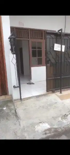 Dikontrakan 1 Rumah daerah Lenteng agung