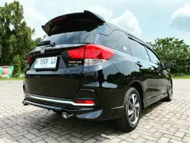 Mobilio RS CVT Facelift Hitam