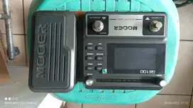 Efek gitar Mooer 100