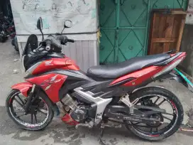 Honda CS1 CW fi Tahun 2008 JOZZZZ Mesin Halus Siap tancap Gass