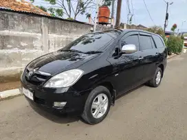 Toyota Kijang Innova Matic Bensin 2006