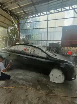 Body repair mobil dan motor