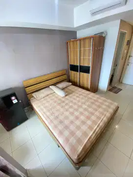 Disewakan Apartemen Green Lake Sunter Studio Semi Furnished