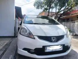 Honda Jazz RS 2010 MT