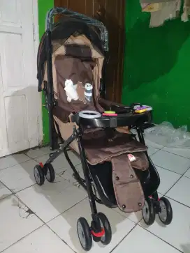 STOLER BAYI BISA DI LIPAT
