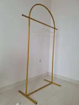 Gantungan Baju / Stand Hanger