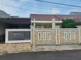 Dijual Rumah 1 lantai dalam Komplek Villa BintaroIndah,  Binta