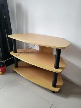 Meja TV, 3 tingkat.. jual cepat