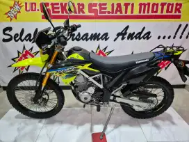 KLX 2022 plat L.