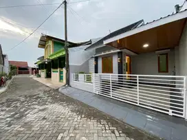 Di Jual Rumah Cantik Minimalis Dalam Perumahan (Lokasi utara SCH)