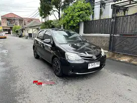 Toyota Etios Valco E 1.2 Manual 2015 Hitam