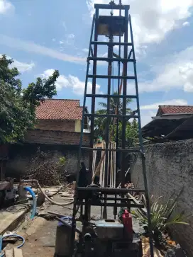 Menerima pembuatan sumur bor servis pompa air