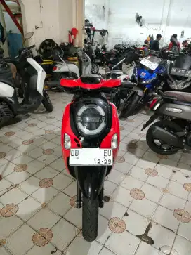 Honda Scoopy 2024 merah 110 cc