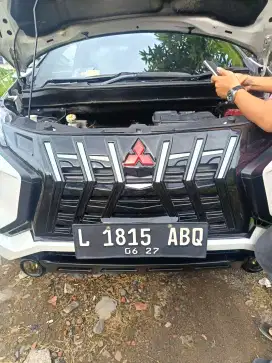 gril xpander model alphard