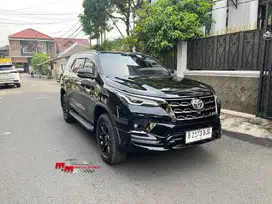 Toyota New Fortuner 2.8 VRZ GR Sport-AT 2023 Hitam