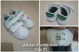 Sepatu, Celana, Cardigan, Baju Anak Branded Murah Jogja
