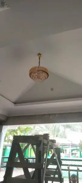 Tukang Listrik dan Perbaikan Konsleting