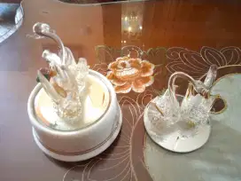 Hiasan angsa kristal lemari pajangan ruang tamu