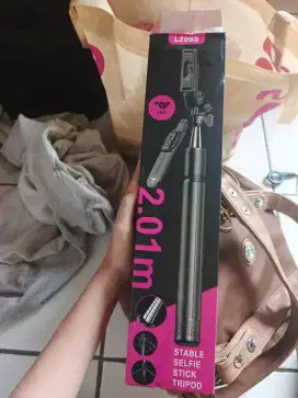 Tripod bluetooth
