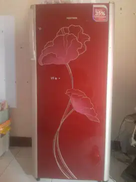 Kulkas polytron belleza