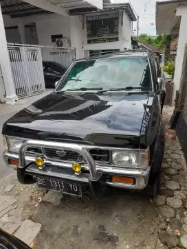 Terrano gress 2002