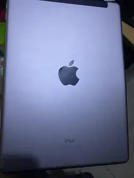 Ipad 6th 32 wifi cell