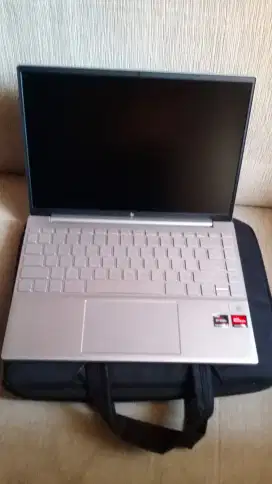 Jual laptop HP kondisi baru, blm pernah dipakai