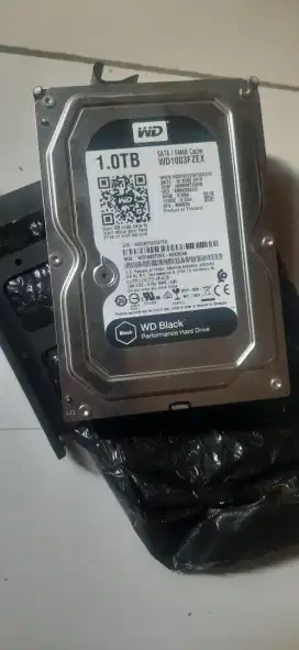 Hardisk WD Blak 1 TB 100% pemakaian gaming
