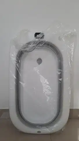 Jual Bathtub Lipat Bayi Warna Abu Masih Mulus