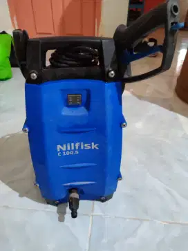 Mesin Penyemprot High Pressure Cleaner NILFISK C100.5-5