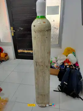 Tabung oksigen second