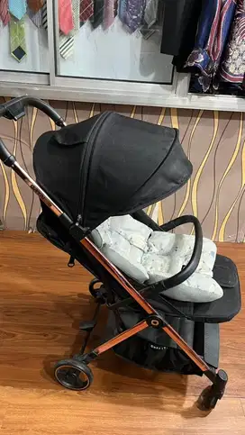Dijual stroller baby merk oryn