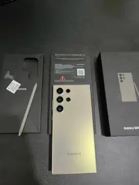 SAMSUNG S24 ULTRA 12/1TB RESMI SEIN FULL ORI
MULUS99%