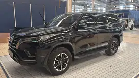 Dijual Fortuner 2022 GR Sport 2,8 AT